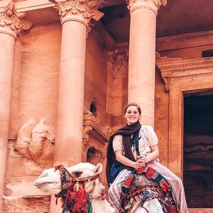 Meet your Posher, Hope